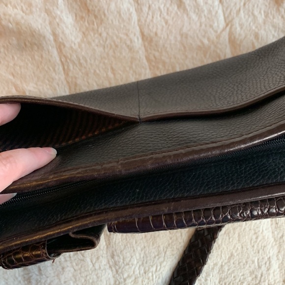 Brighton Black and Brown Leather Rectangle Bag - Picture 10 of 12